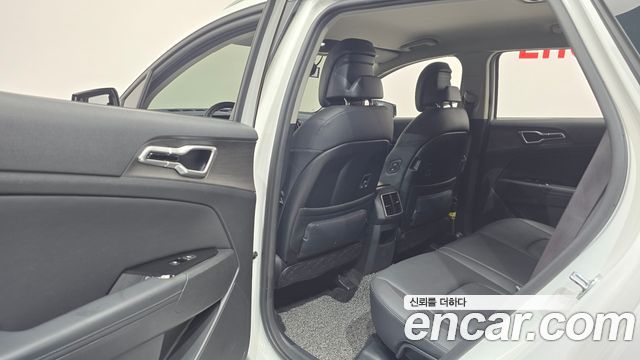 Kia Sportage (V) Gasoline 1.6 Turbo 2WD Signature 2023 — фото 29