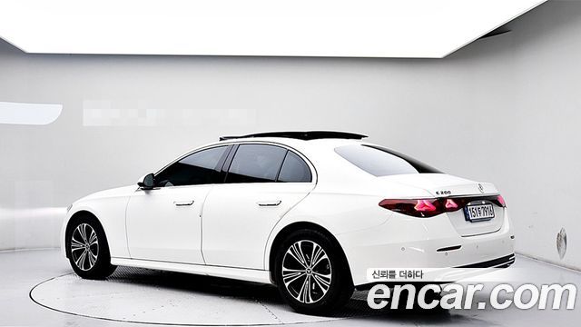 Mercedes-Benz E-Class (W214) E200 Avantgarde 2024 — фото 2