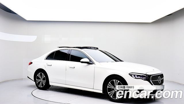 Mercedes-Benz E-Class (W214) E200 Avantgarde 2024 — фото 4