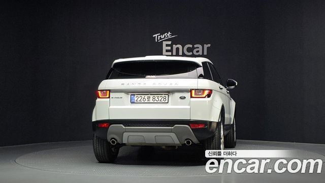 Land Rover Range Rover Evoque 2.0 TD4 SE 2019 — фото 4