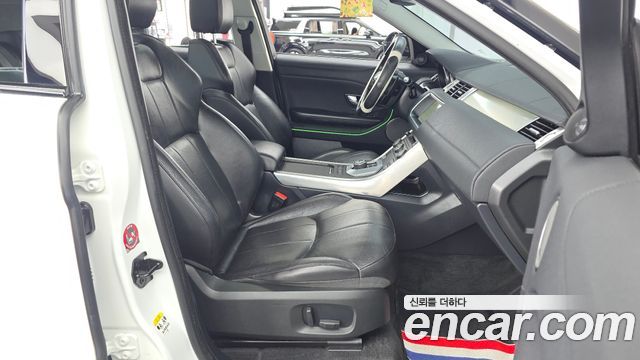 Land Rover Range Rover Evoque 2.0 TD4 SE 2019 — фото 11