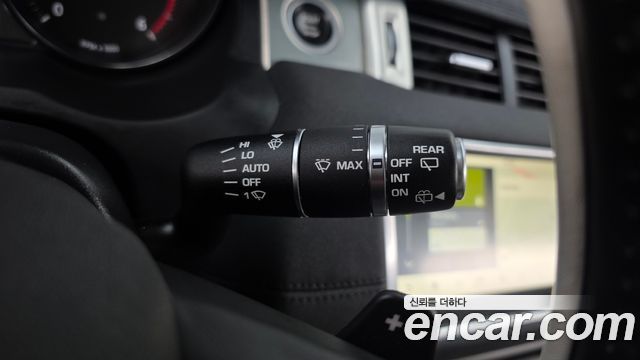Land Rover Range Rover Evoque 2.0 TD4 SE 2019 — фото 16