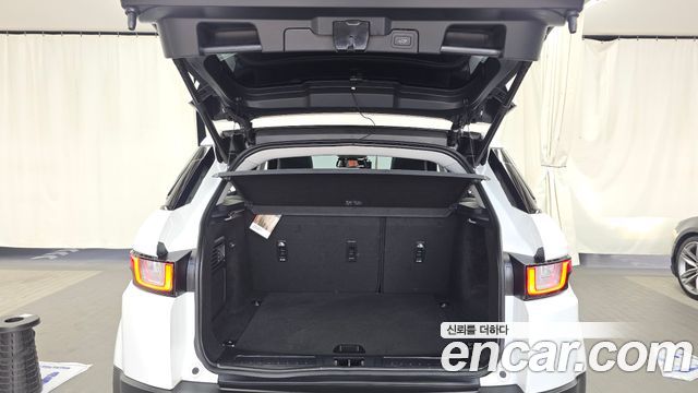 Land Rover Range Rover Evoque 2.0 TD4 SE 2019 — фото 20
