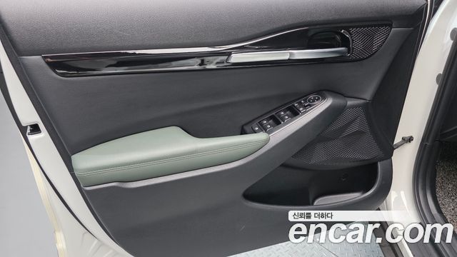 Kia Seltos Gasoline 1.6 Turbo 2WD Gravity 2023 — фото 24