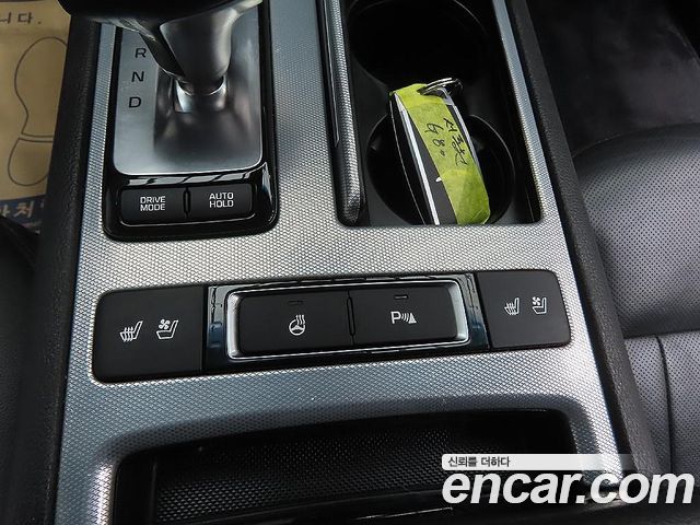 Genesis G80 3.3 GDI AWD Luxury 2017 — фото 19
