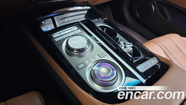 Genesis G80 (RG3) Gasoline 2.5 Turbo AWD 2024 — фото 9