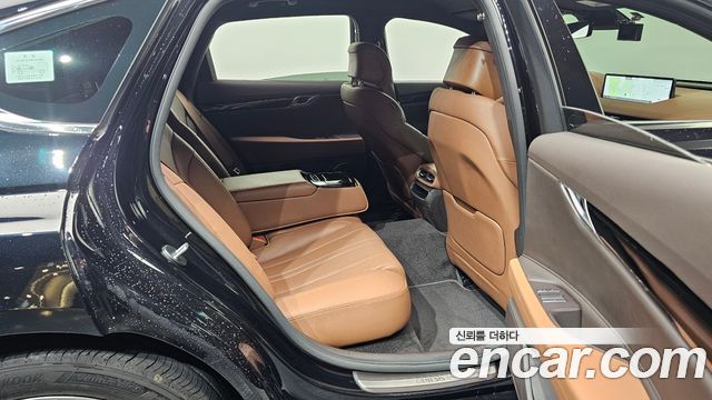 Genesis G80 (RG3) Gasoline 2.5 Turbo AWD 2024 — фото 11