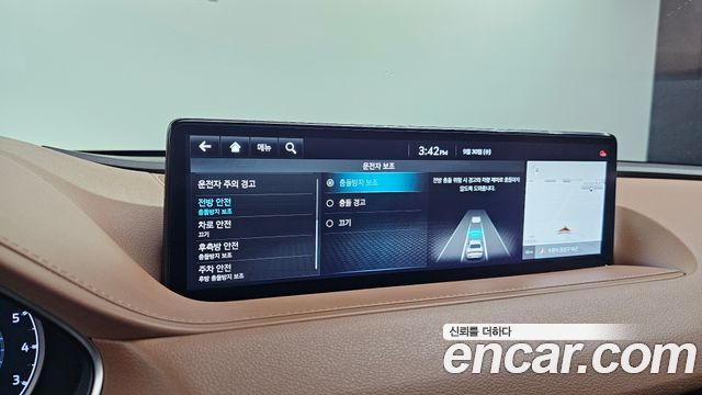 Genesis G80 (RG3) Gasoline 2.5 Turbo AWD 2024 — фото 16
