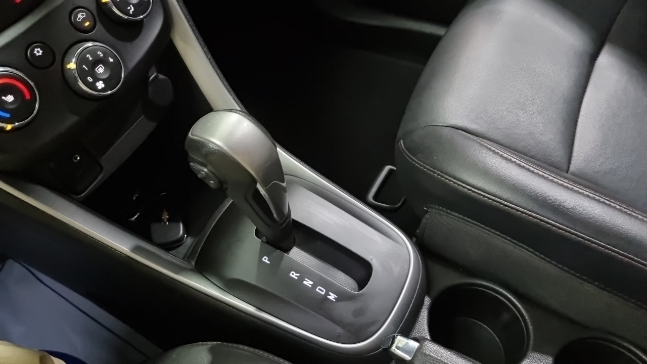 Chevrolet Trax 1.6 Diesel LT Core 2020 — фото 9