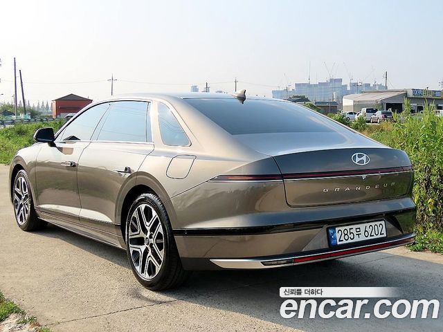 Hyundai Grandeur (GN7) 2,5 Gasoline 2WD Exclusive 2023 — фото 3