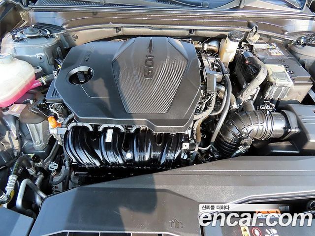 Hyundai Grandeur (GN7) 2,5 Gasoline 2WD Exclusive 2023 — фото 22