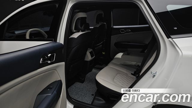 Kia Sportage (V) Gasoline 1.6 Turbo 2WD Signature X Line 2025 — фото 12
