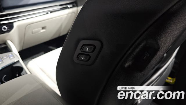 Kia Sportage (V) Gasoline 1.6 Turbo 2WD Signature X Line 2025 — фото 31
