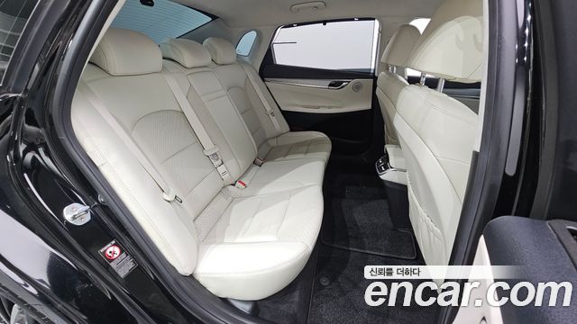 Hyundai Grandeur (IG) 2.5 Le Blanc 2023 — фото 11