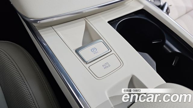 Hyundai Grandeur (IG) 2.5 Le Blanc 2023 — фото 19