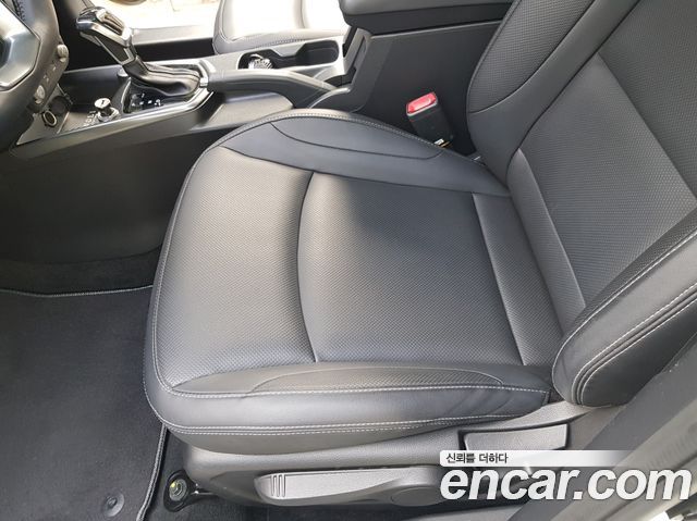 KG Mobility (SsangYong) Tivoli Armor Diesel VX 2WD 2019 — фото 18