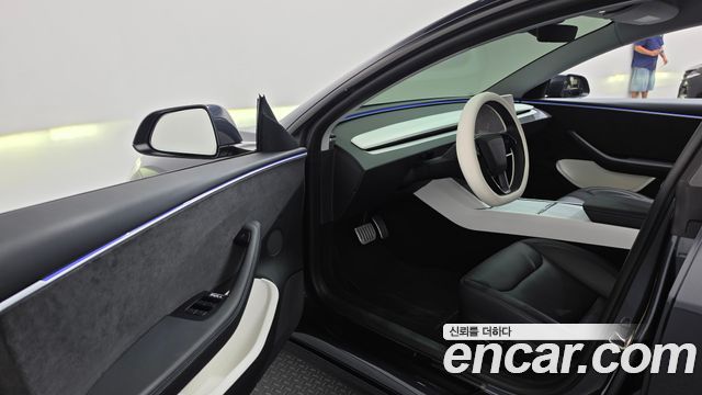 Tesla Model 3 Long Range AWD 2024 — фото 10