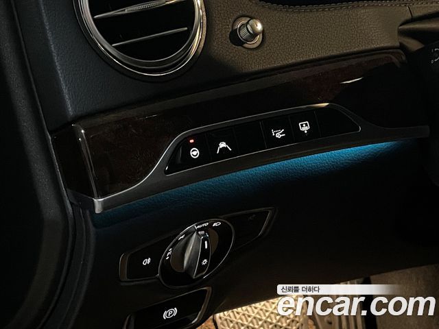 Mercedes-Benz S-Class (W222) S560L 4MATIC 2019 — фото 18