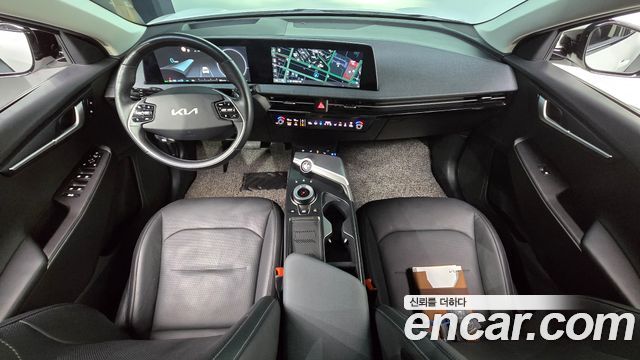 Kia EV6 Long Range Air 2023 — фото 7
