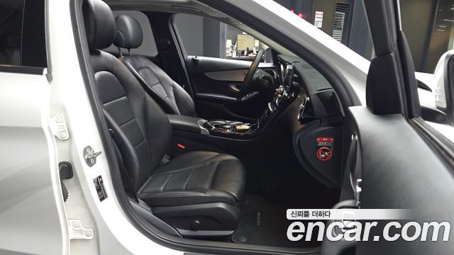 Mercedes-Benz C-Class (W205) C200 Avantgarde 2020 — фото 12