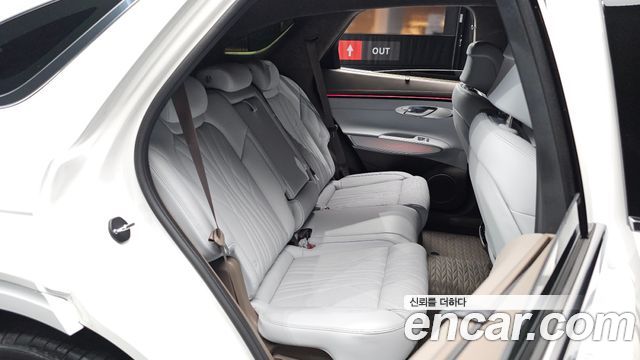 Genesis GV70 2.5T Gasoline 2WD 2025 — фото 15