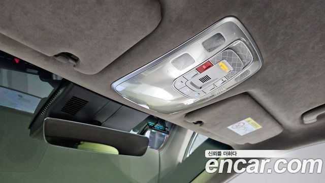 Genesis GV70 2.5T Gasoline 2WD 2025 — фото 24
