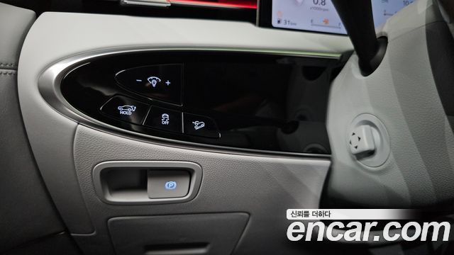 Genesis GV70 2.5T Gasoline 2WD 2025 — фото 33