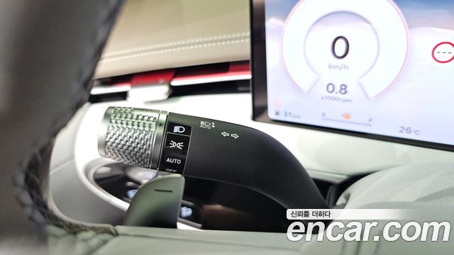 Genesis GV70 2.5T Gasoline 2WD 2025 — фото 35