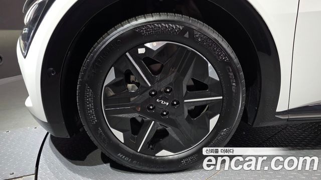 Kia EV6 Long Range 4WD Air 2025 — фото 5