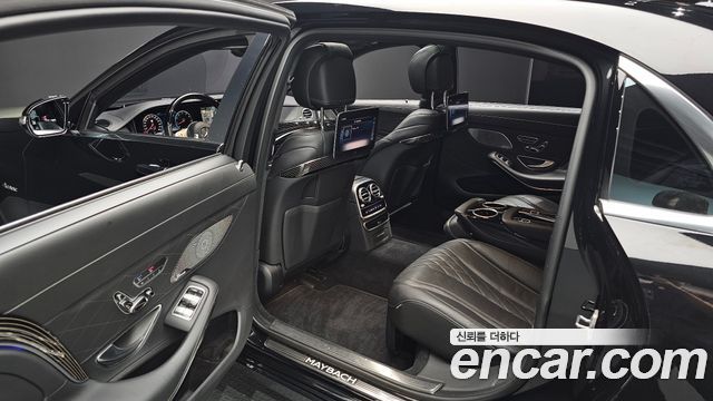 Mercedes-Benz S-Class (W222) Maybach S560 4MATIC 2019 — фото 16