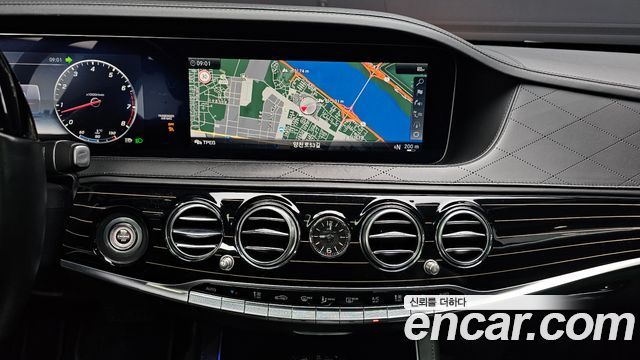Mercedes-Benz S-Class (W222) Maybach S560 4MATIC 2019 — фото 18
