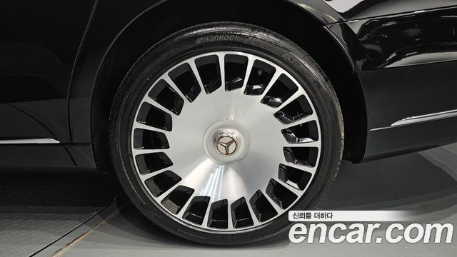 Mercedes-Benz S-Class (W222) Maybach S560 4MATIC 2019 — фото 27