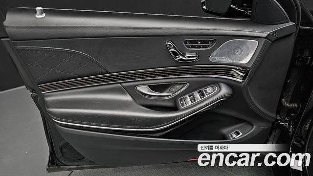 Mercedes-Benz S-Class (W222) Maybach S560 4MATIC 2019 — фото 30