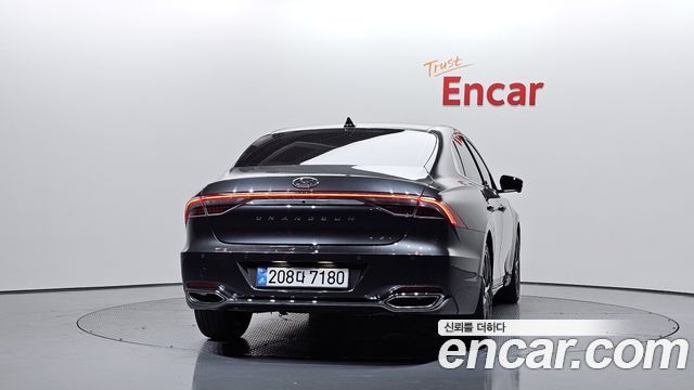 Hyundai Grandeur (IG) 2.5 Exclusice 2023 — фото 4