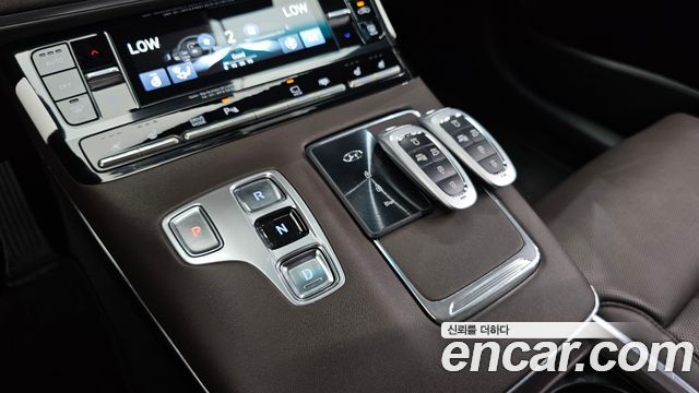 Hyundai Grandeur (IG) 2.5 Exclusice 2023 — фото 9