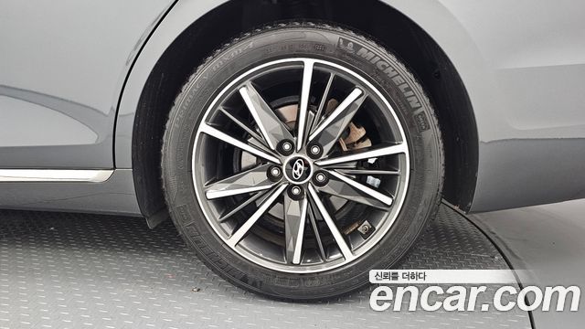 Hyundai Grandeur (IG) 2.5 Exclusice 2023 — фото 21