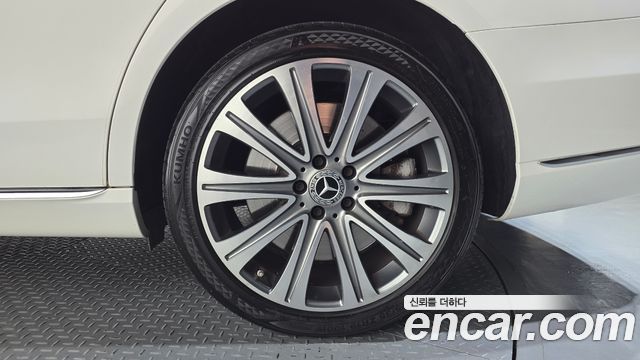 Mercedes-Benz E-Class (W213) E450 4MATIC Exclusive 2020 — фото 21