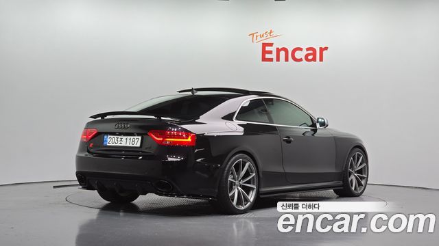 Audi RS5 4.2 FSI Quattro 8T3 2015 — фото 2