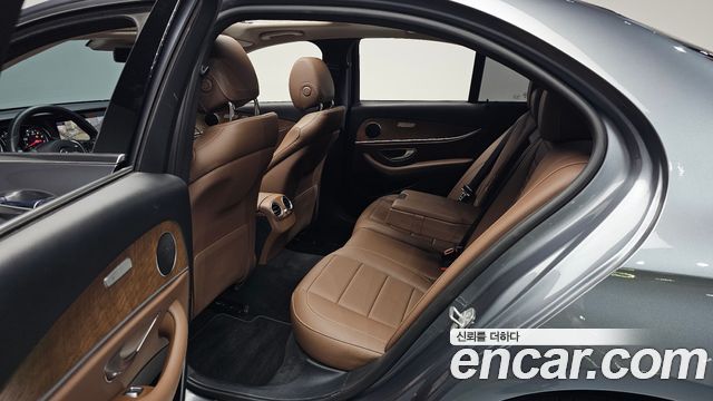 Mercedes-Benz E-Class (W213) E300 Exclusive Standard 2018 — фото 11