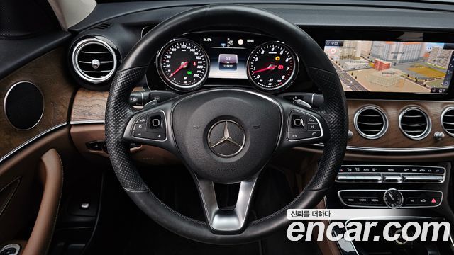 Mercedes-Benz E-Class (W213) E300 Exclusive Standard 2018 — фото 13
