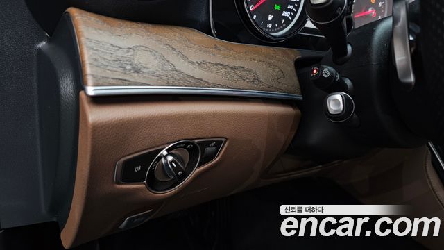 Mercedes-Benz E-Class (W213) E300 Exclusive Standard 2018 — фото 17