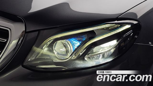 Mercedes-Benz E-Class (W213) E300 Exclusive Standard 2018 — фото 22