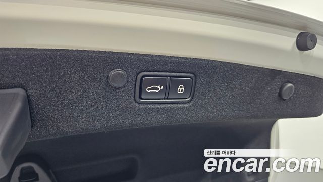 Hyundai Grandeur (IG) 2.5 Exclusice 2023 — фото 20
