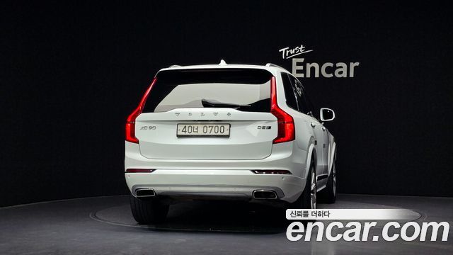 Volvo XC90 (II) D5 Inscription 2017 — фото 4