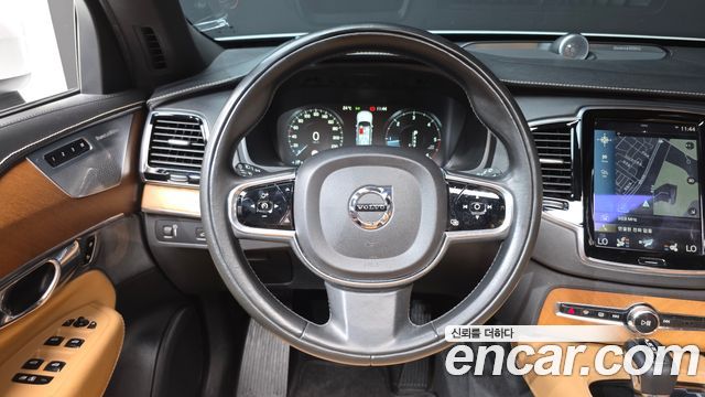 Volvo XC90 (II) D5 Inscription 2017 — фото 12