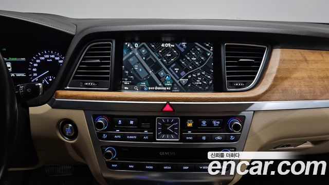 Genesis G80 3.3 GDI AWD Premium Luxury 2019 — фото 14