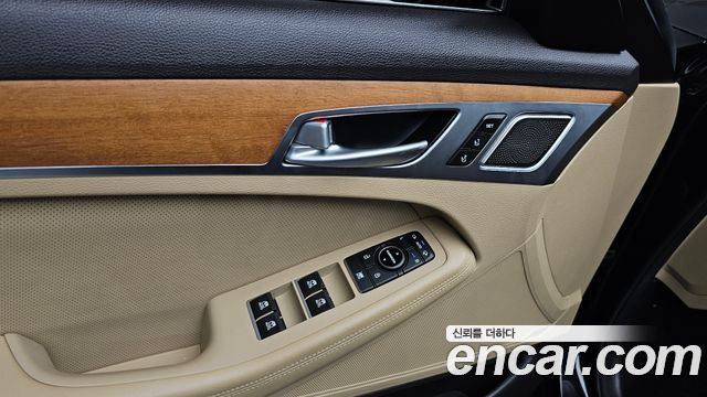 Genesis G80 3.3 GDI AWD Premium Luxury 2019 — фото 17