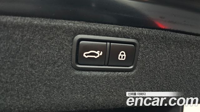 Genesis G80 3.3 GDI AWD Premium Luxury 2019 — фото 20