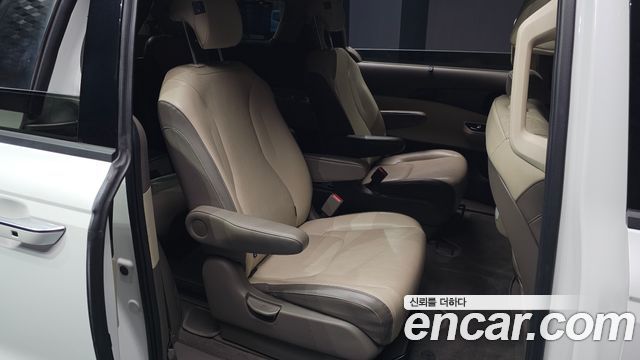 Kia Carnival (IV) Diesel 9-Seater Noblesse 2023 — фото 11