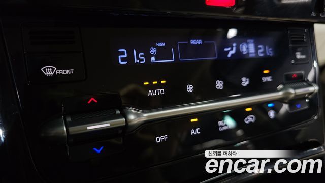 Kia Carnival (IV) Diesel 9-Seater Noblesse 2023 — фото 17